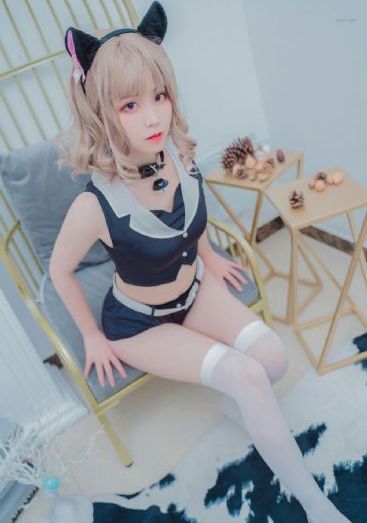 裸体美女真人秀视频在线观看_1080免费在线观看