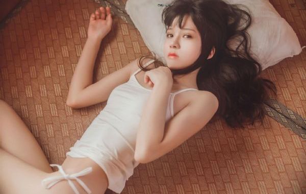 在线淫色美腿_在线电影观看