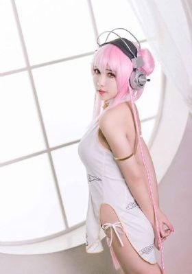 美女任你摸2_BD电影完整版在线观看