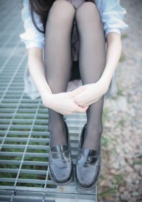 放荡女教师伧理片_1080P电影在线观看