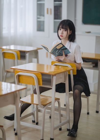 国产女人50精品二区片视涩漫_DVD在线观看