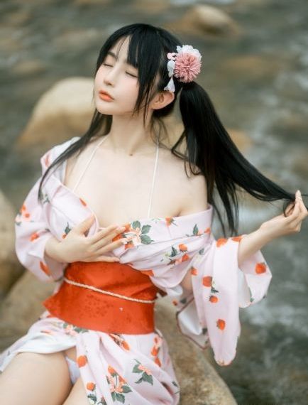 理万姬大学老师露出30p_1080P动漫免费观看
