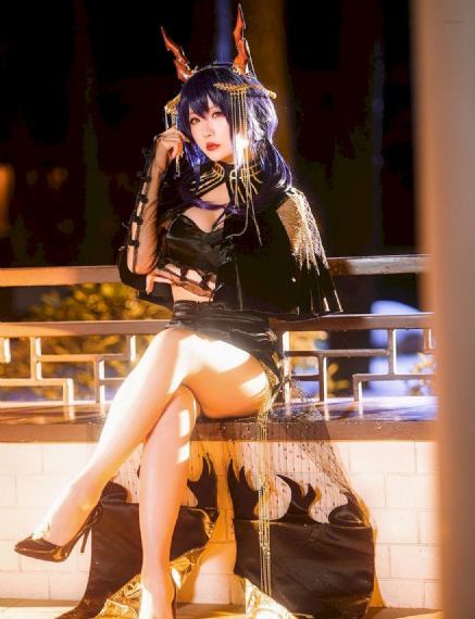 美女裸体大胆艺术_4K高清免费观看