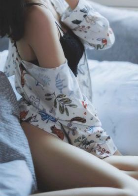美女在家看黄色顶级视频_BD英语高清迅雷在线观看