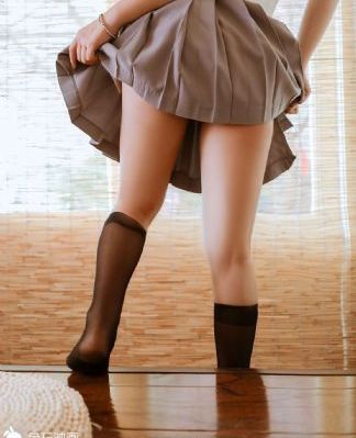91蜜桃黄色_高清完整无删减高清视频播放