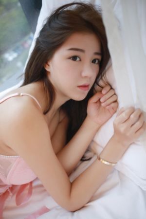 国产精品白丝喷水在线观看者相_迅雷手机免费观看