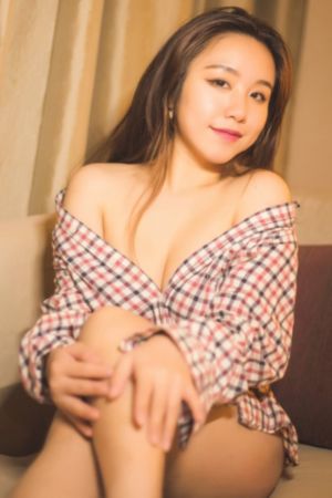 青草视频在线最新消息_午夜在线观看完整版