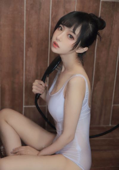 性爽久久久久久久久男女小说_在线完整观看