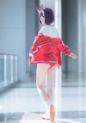 免费观看亚洲人成网站_720最新电影在线观看