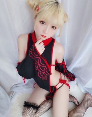 技校女厕欣赏海鲜_1080在线观看