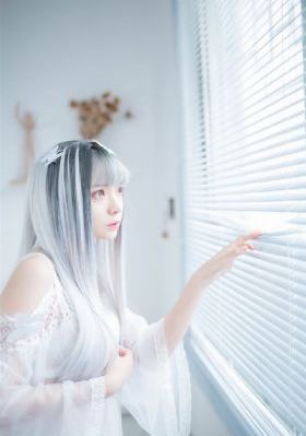 精品粉嫩虎白女一线天萌白酱_国产剧免费观看电视剧